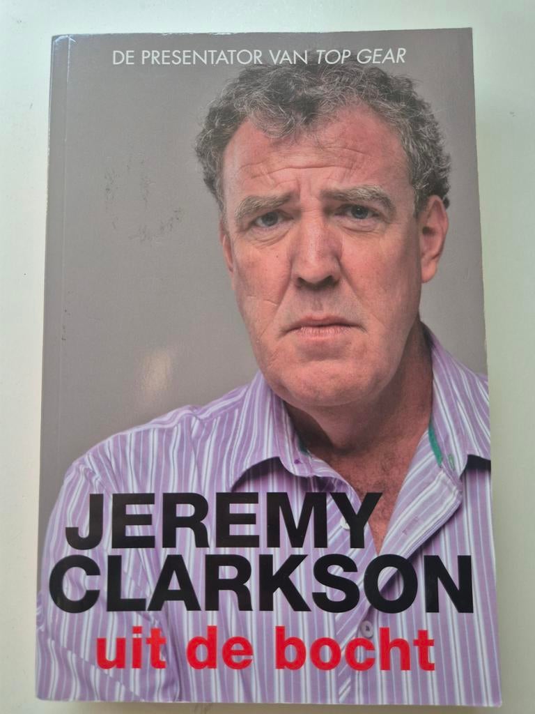Jeremy Clarkson - Uit de bocht, Boeken, Ophalen of Verzenden, Zo goed als nieuw, Jeremy Clarkson