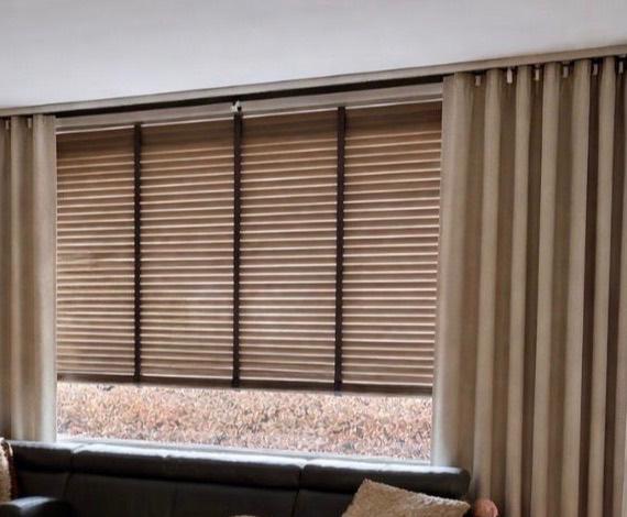 Houten jaloezieën, Ophalen, Bruin, Zo goed als nieuw, 200 cm of meer