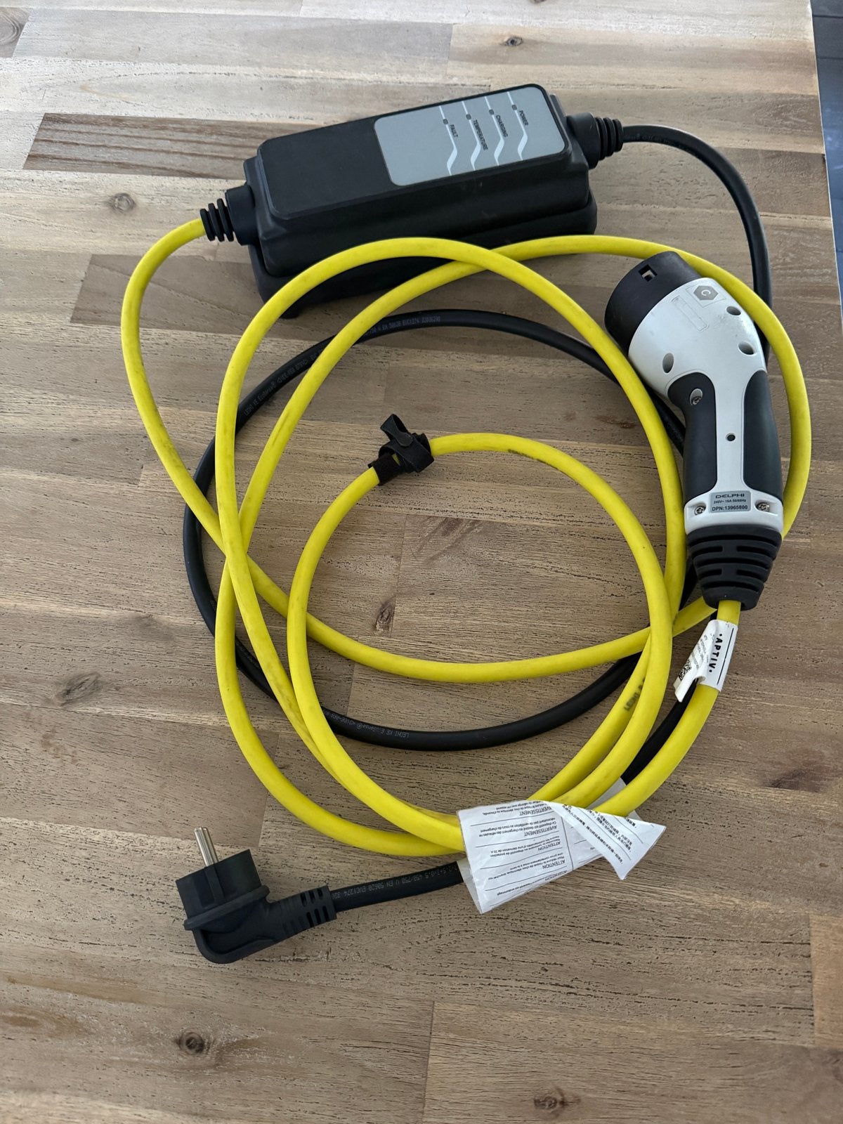 Aptiv Laadkabel voor BMW/Mini (Mode 2), Ophalen of Verzenden, Zo goed als nieuw