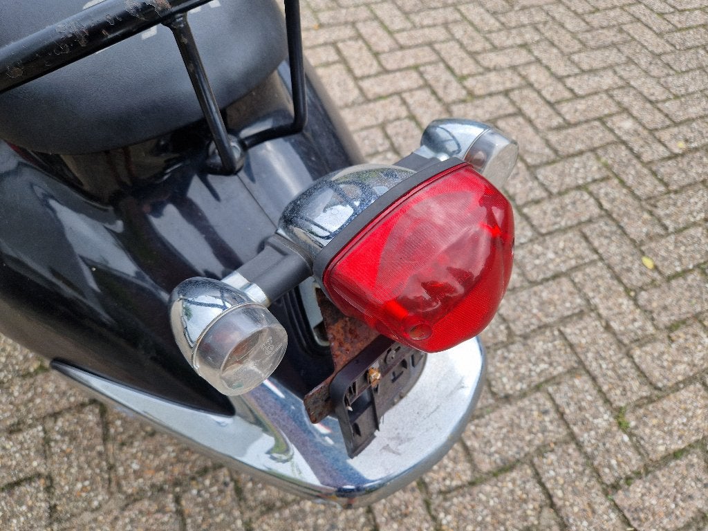 ONDERDELEN : Sym allo 4takt onderdelen / parts wiel rem kap, Ophalen, Gebruikt, Overige typen, Overige merken