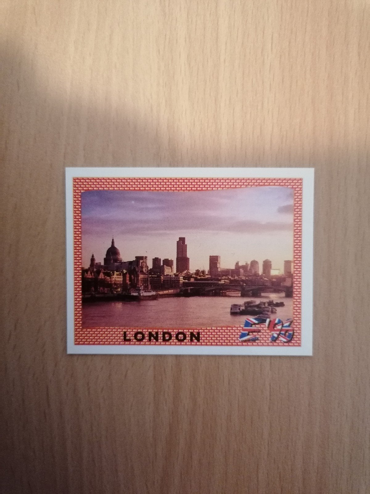 Panini Euro 96 #19 Londen stad., Ophalen of Verzenden