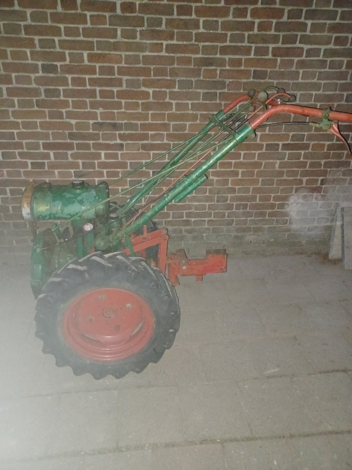 Simar motoculteur met ploeg eenasser zonder motor, Tuin en Terras, Ophalen, Minder dan 10 meter