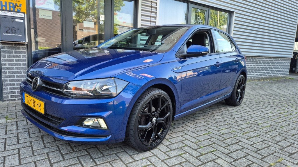 Volkswagen POLO 1.0i TSI 95PK AIRCO NAVI 4 EL RAMEN CENTR VE, Voorwielaandrijving, Euro 6, Blauw, 23 km/l