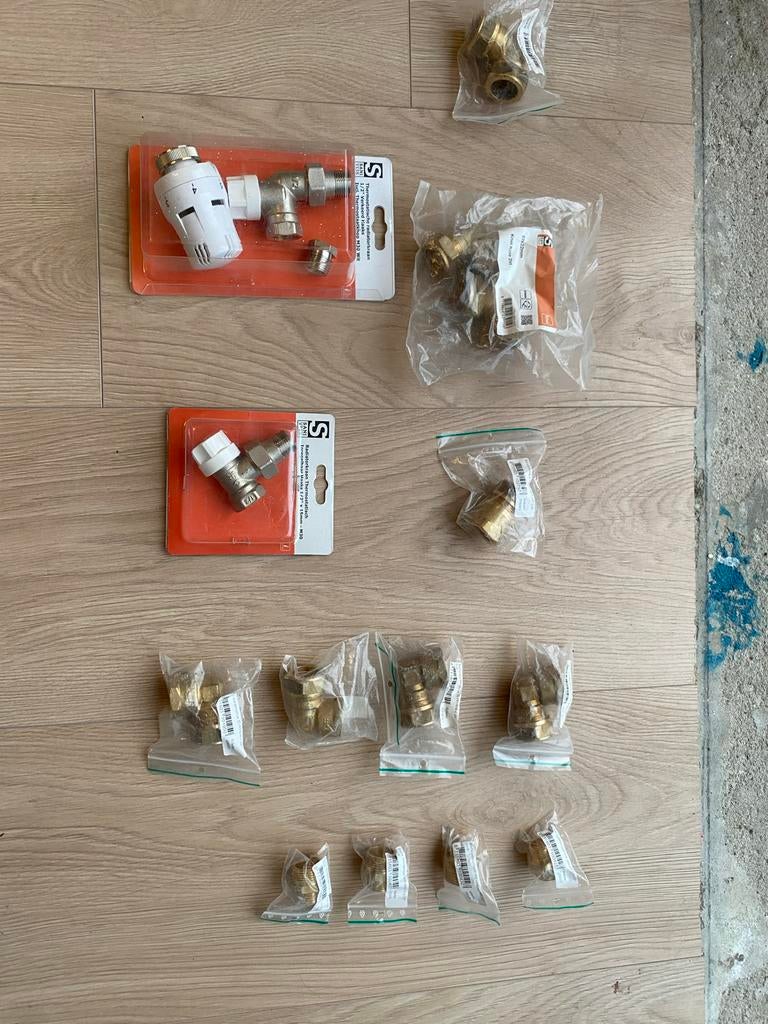 Diverse 22 mm messing koppelingen voor verwarming, Minder dan 30 cm, Overige typen, Nieuw, Minder dan 60 cm