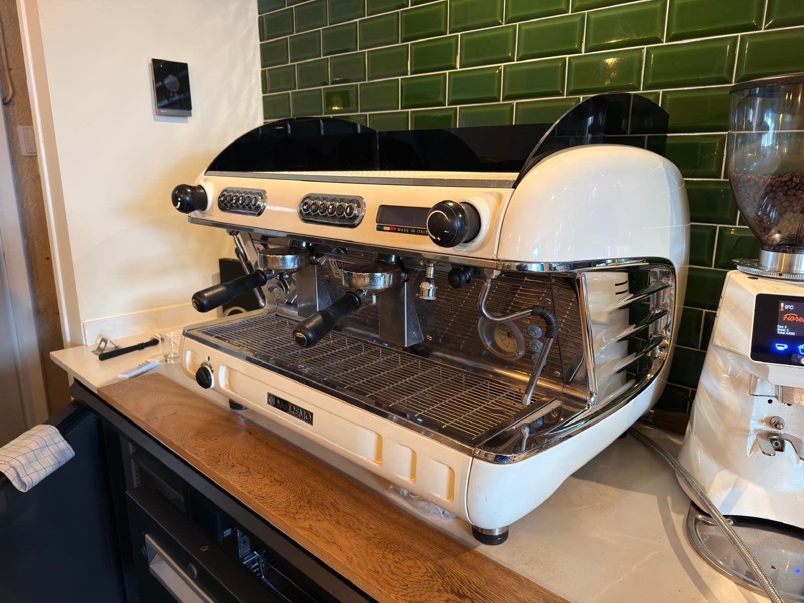 Sanremo Verona espressomachine, Espresso apparaat, 10 kopjes of meer, Gemalen koffie, Ophalen