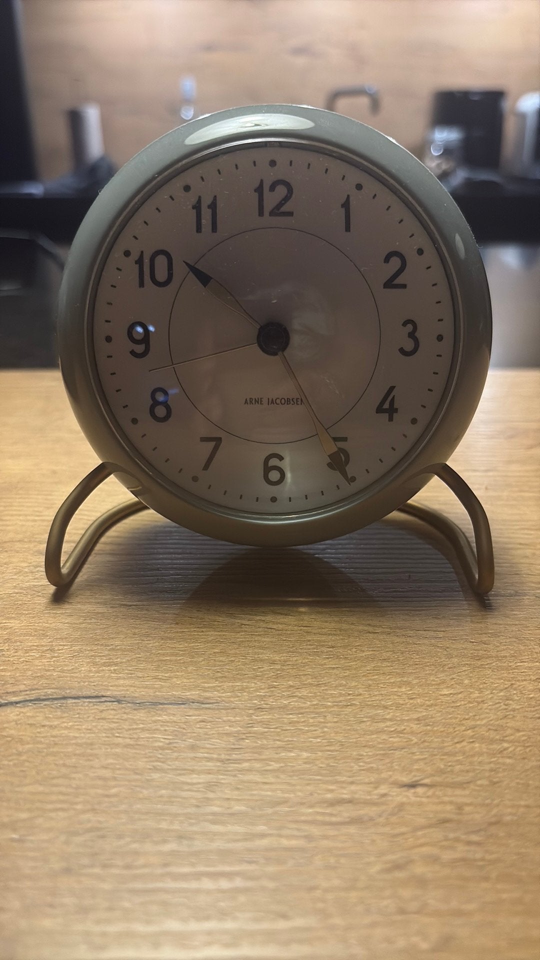 Arne Jacobsen Station Table Clock – Origineel, Ophalen, Zo goed als nieuw