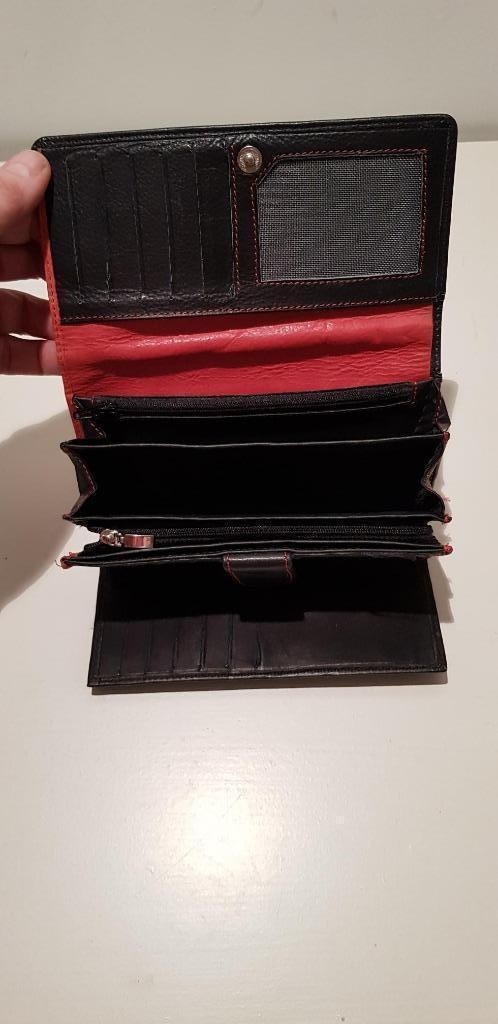 K63 D&G portemonnee DOLCE en GABBANA zwart leder, Sieraden, Tassen en Uiterlijk, Portemonnees, -, Zwart, -, Ophalen of Verzenden