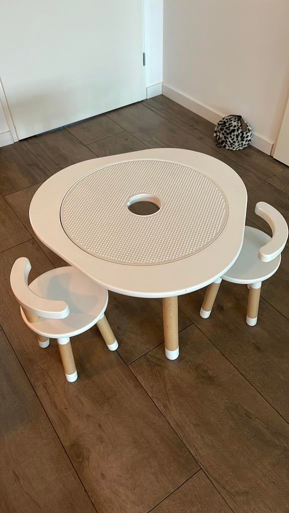 Mutable kindertafel met 2 stoeltjes en lego duplo platen, Ophalen, 50 tot 100 cm, Zo goed als nieuw, Minder dan 50 cm