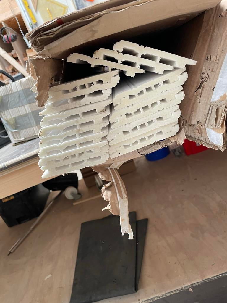 Van Orac hard PVC plinten - 11 cm hoog, 200 cm lang, Doe-het-zelf en Verbouw, Plinten en Afwerking, Ophalen, Kunststof, Nieuw