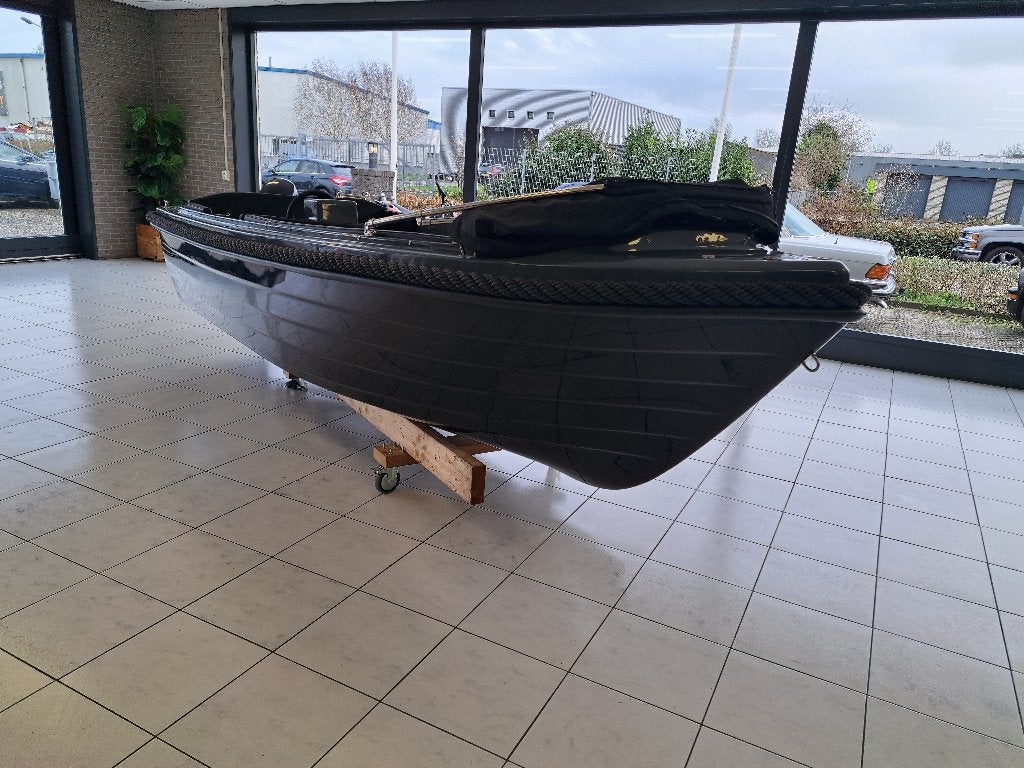 Genuss 475 SL boot met cabrio- en volledige kap, Watersport en Boten, Overige merken, Gebruikt, Buitenboordmotor, Polyester