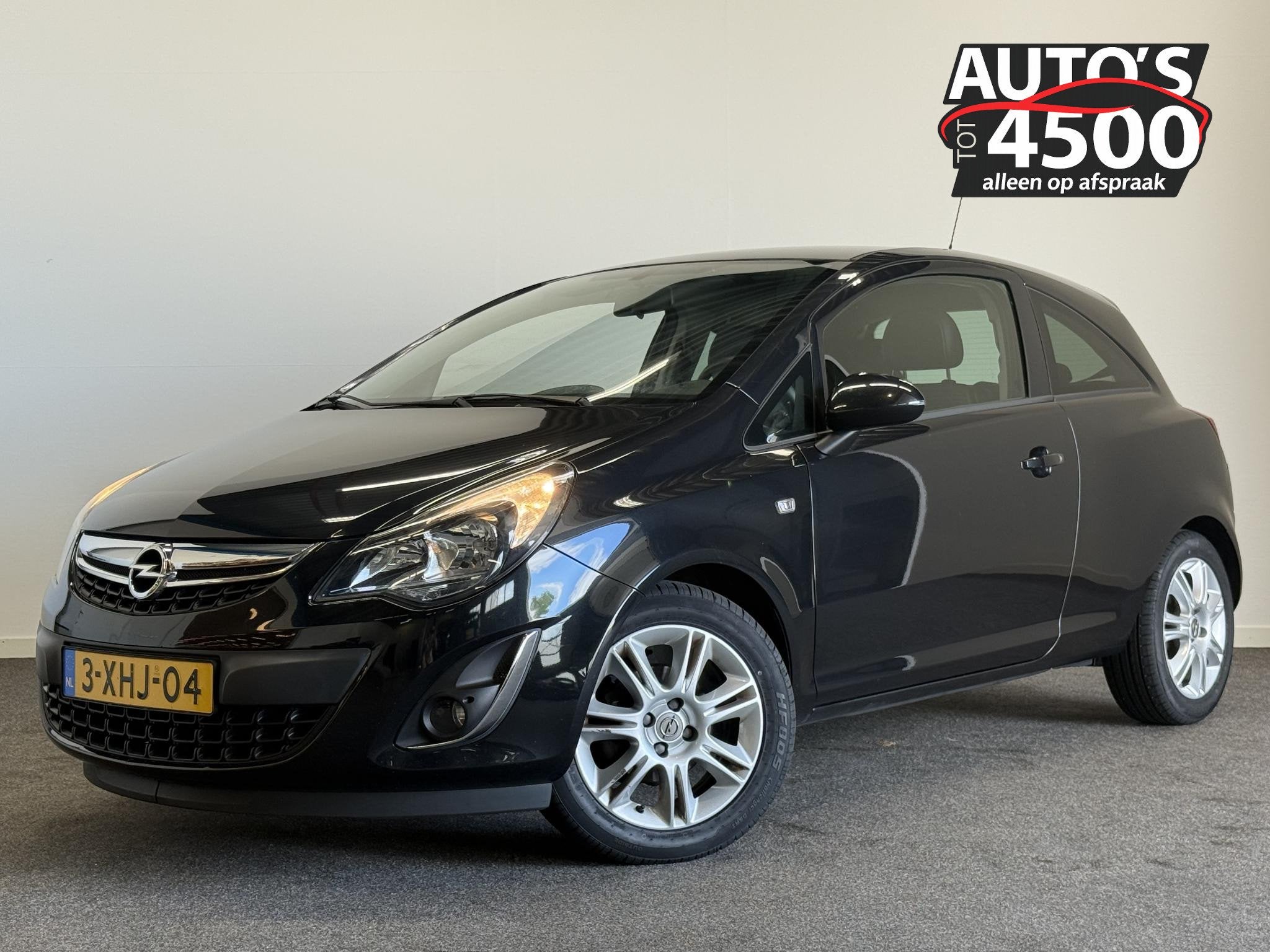 Opel Corsa 1.4-16V BlitZ Clima! Navi!, Voorwielaandrijving, Euro 5, Automatische klimaatregeling, Zwart
