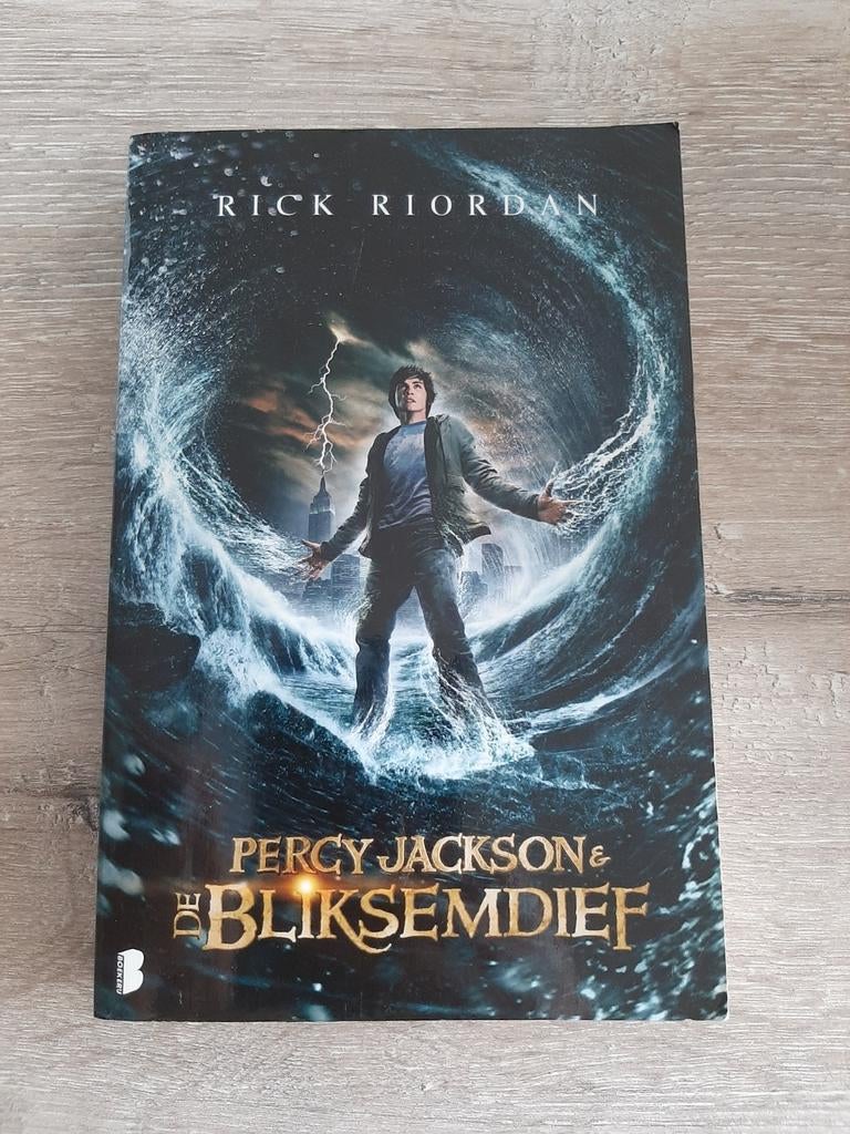 Percy Jackson & de Bliksemdief - Rick Riordan, Boeken, Romans, Gelezen, Nederland, Ophalen of Verzenden