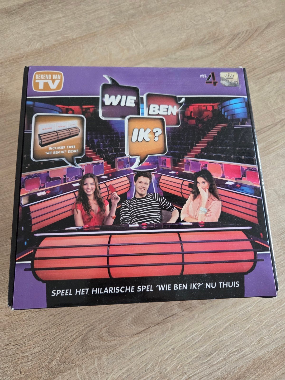 Spel wie ben ik, Hobby en Vrije tijd, Gezelschapsspellen | Bordspellen, Ophalen, Zo goed als nieuw