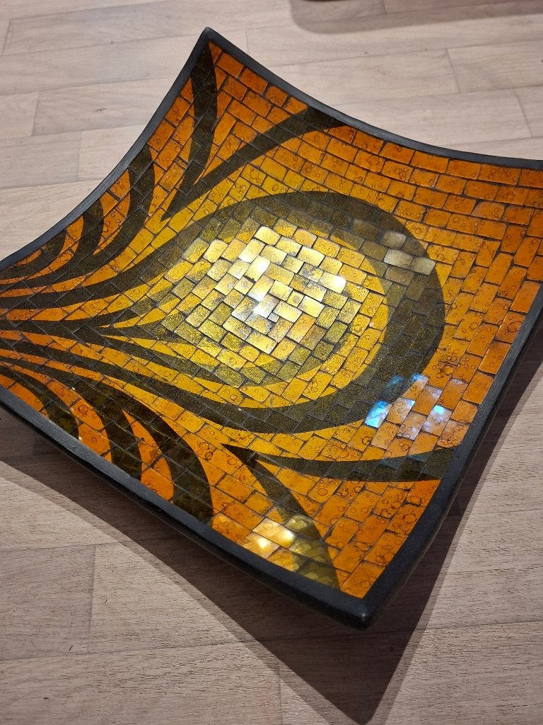 Mooie schaal, Ophalen, Vierkant, Geglazuurd, Glas
