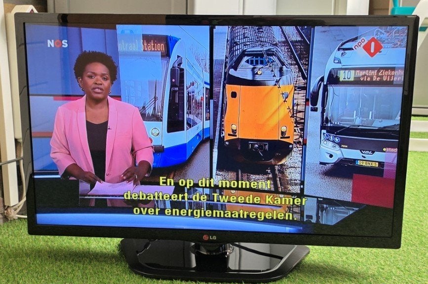 LG TV 32 inch 81cm met HDMI USB, Ophalen, 50 Hz, Zo goed als nieuw, LG