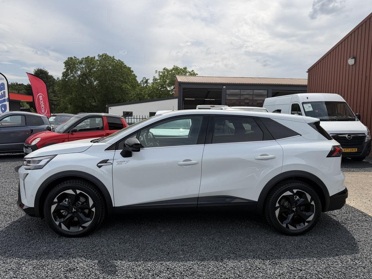 Mitsubishi GRANDIS NIEUW 1.8 HEV Intense+, 1789 cc, Bedrijf, Hybride Elektrisch/Benzine, 1000 kg