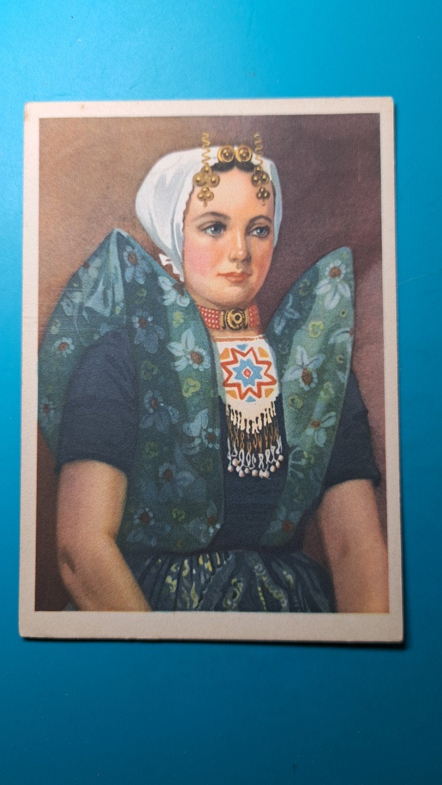 Axel Zeeuwsch Vlaanderen klederdracht sieraden muts, Ophalen of Verzenden, 1920 tot 1940, Ongelopen, Zeeland