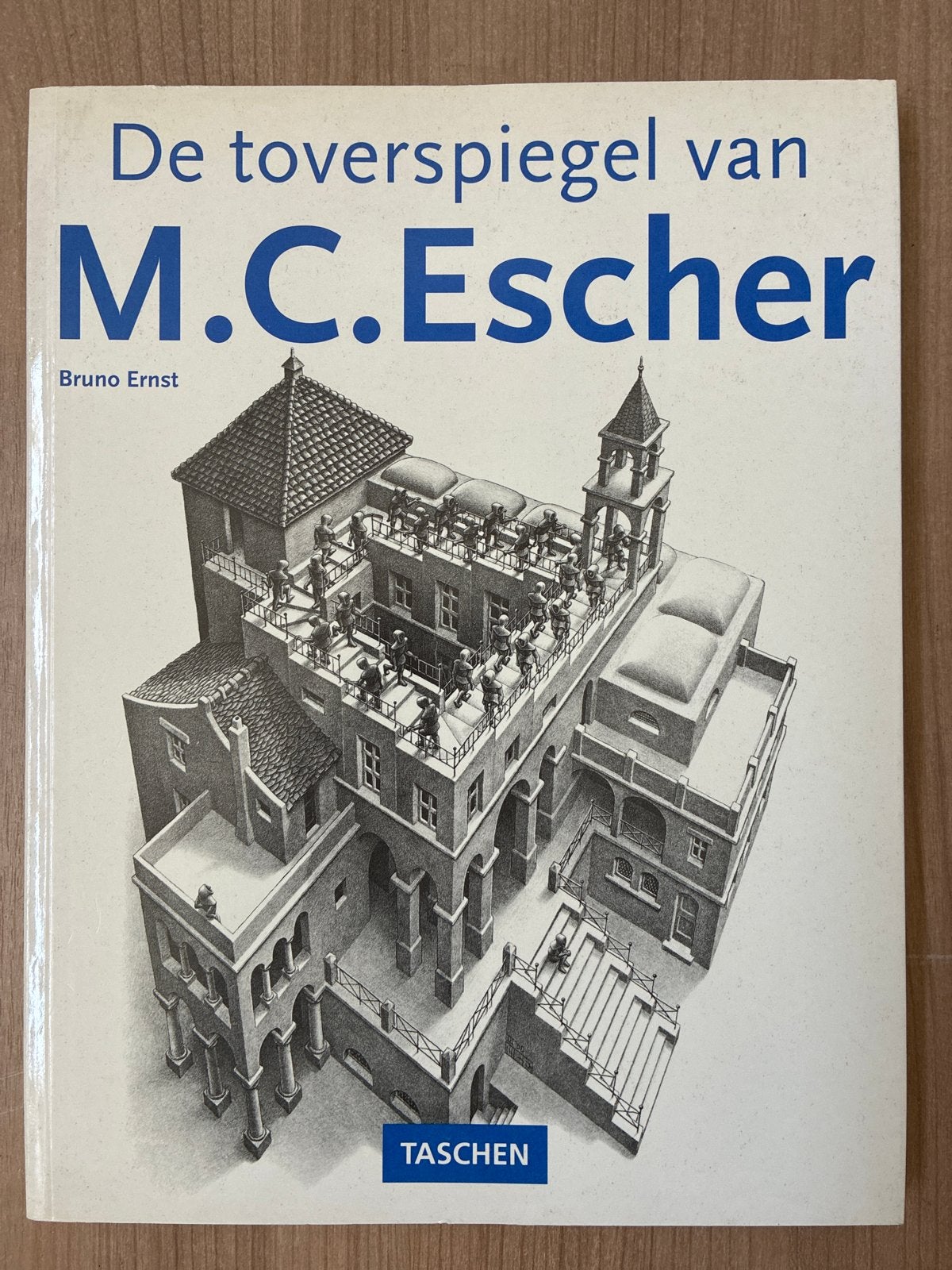 De toverspiegel van MC Escher, Ophalen of Verzenden, Zo goed als nieuw