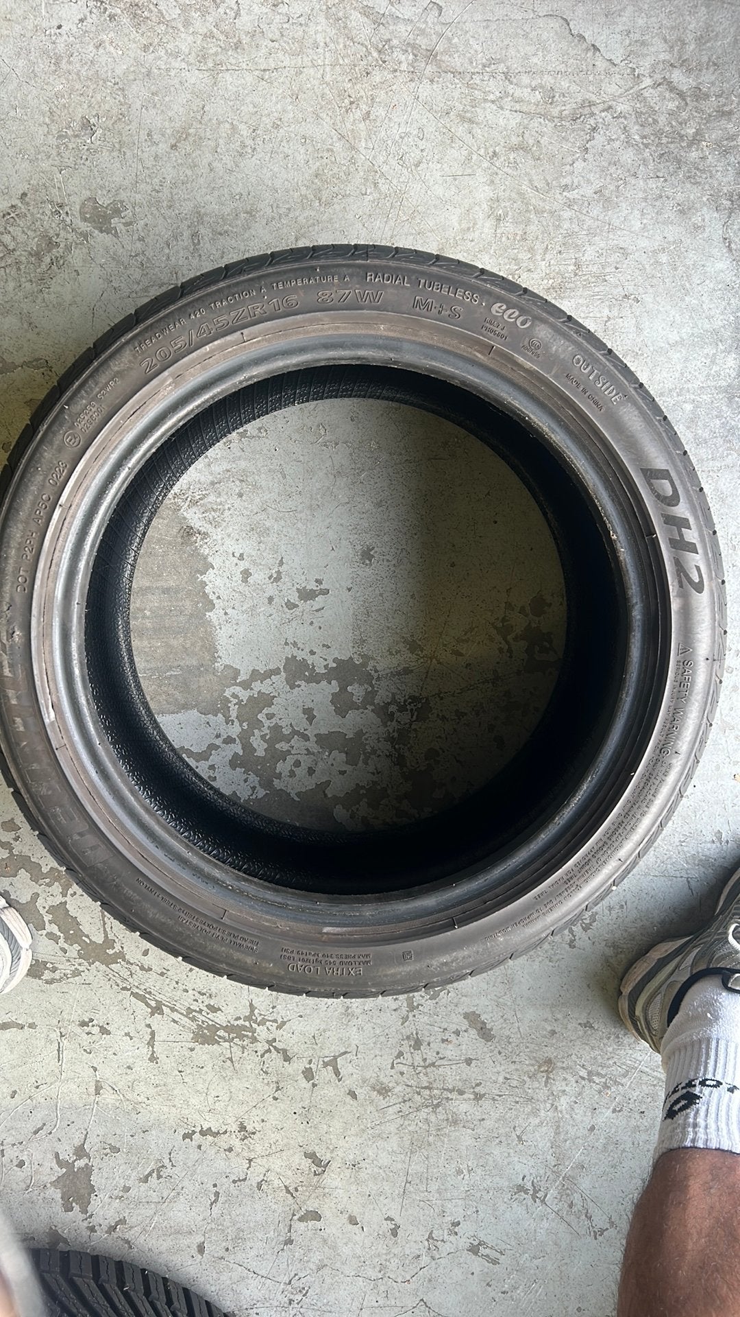 1x 206/45R16 licht gebruikt, Ophalen