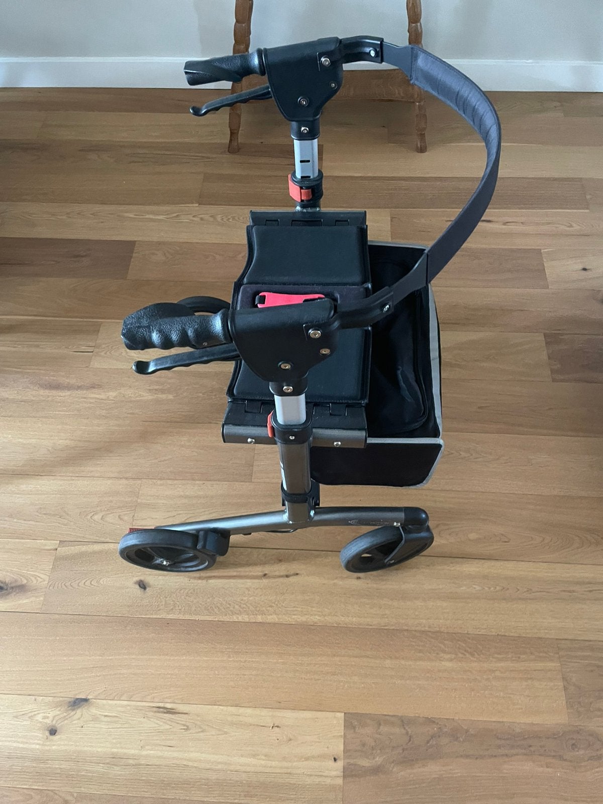 Rollator - lichtgewicht, Diversen, Ophalen, Opvouwbaar, Gebruikt