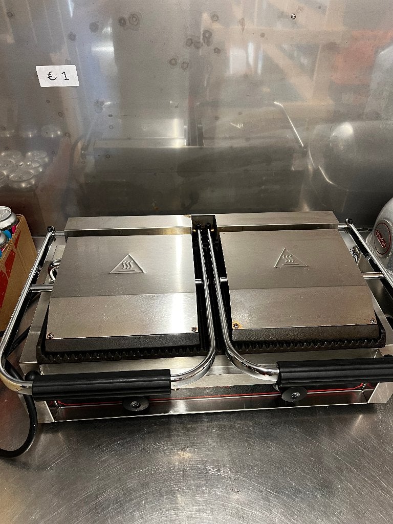 2x Caterchef dubbelcontactgrill €150,- p.s., Huis en Inrichting, Ophalen, Overige typen, Zo goed als nieuw, Meerkleurig