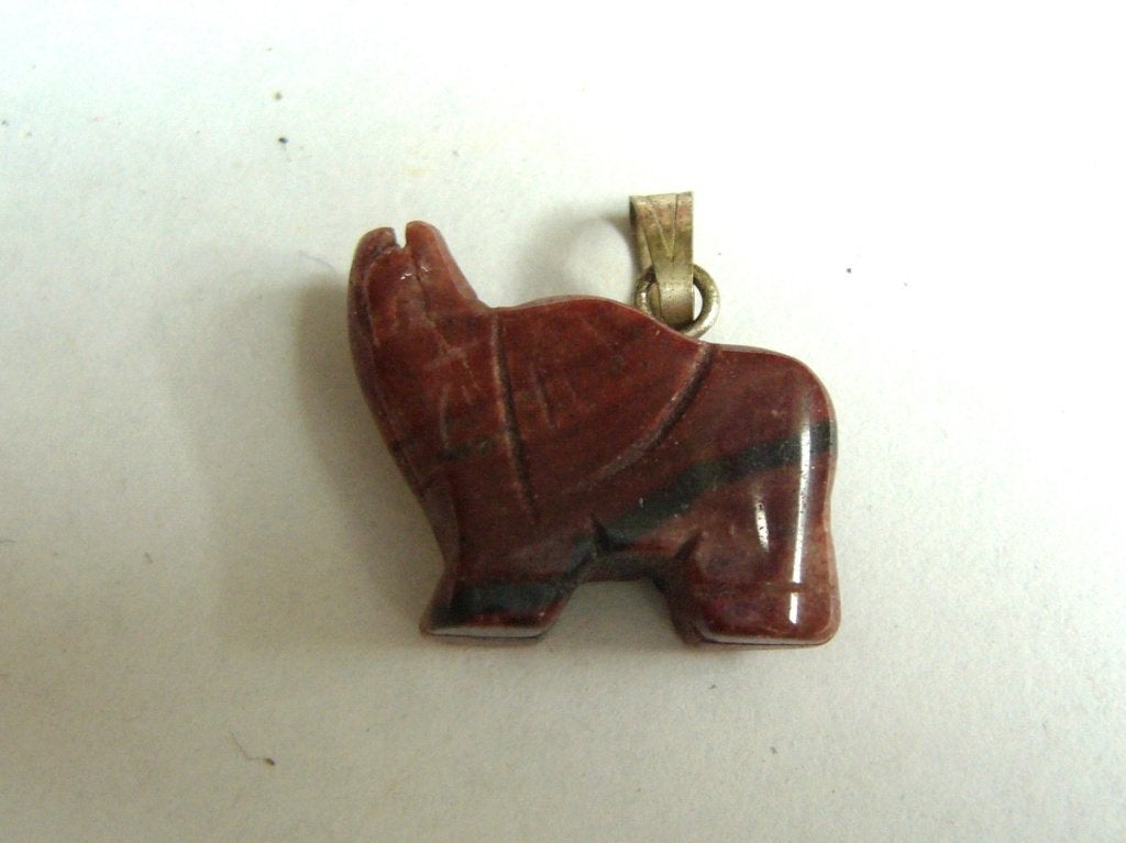 jaspis olifant hanger mineraal hangertje edelsteen jasper, Ophalen of Verzenden, Zo goed als nieuw, Steen of Mineraal, Met edelsteen
