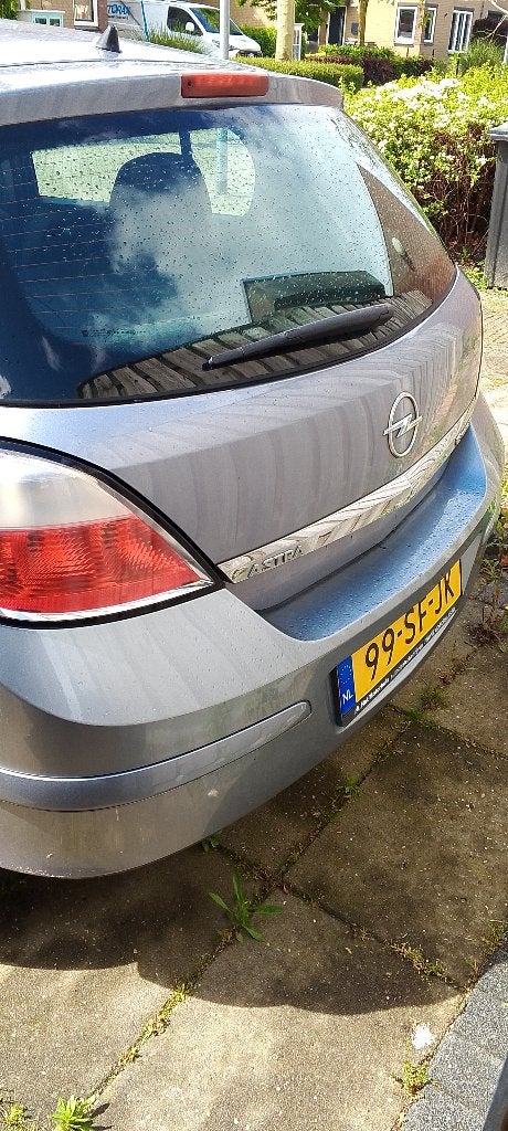 Opel Astra 1.6 16V 5D 77KW 2005 Grijs, Auto's, Opel, Voorwielaandrijving, 4 cilinders, USB, Origineel Nederlands
