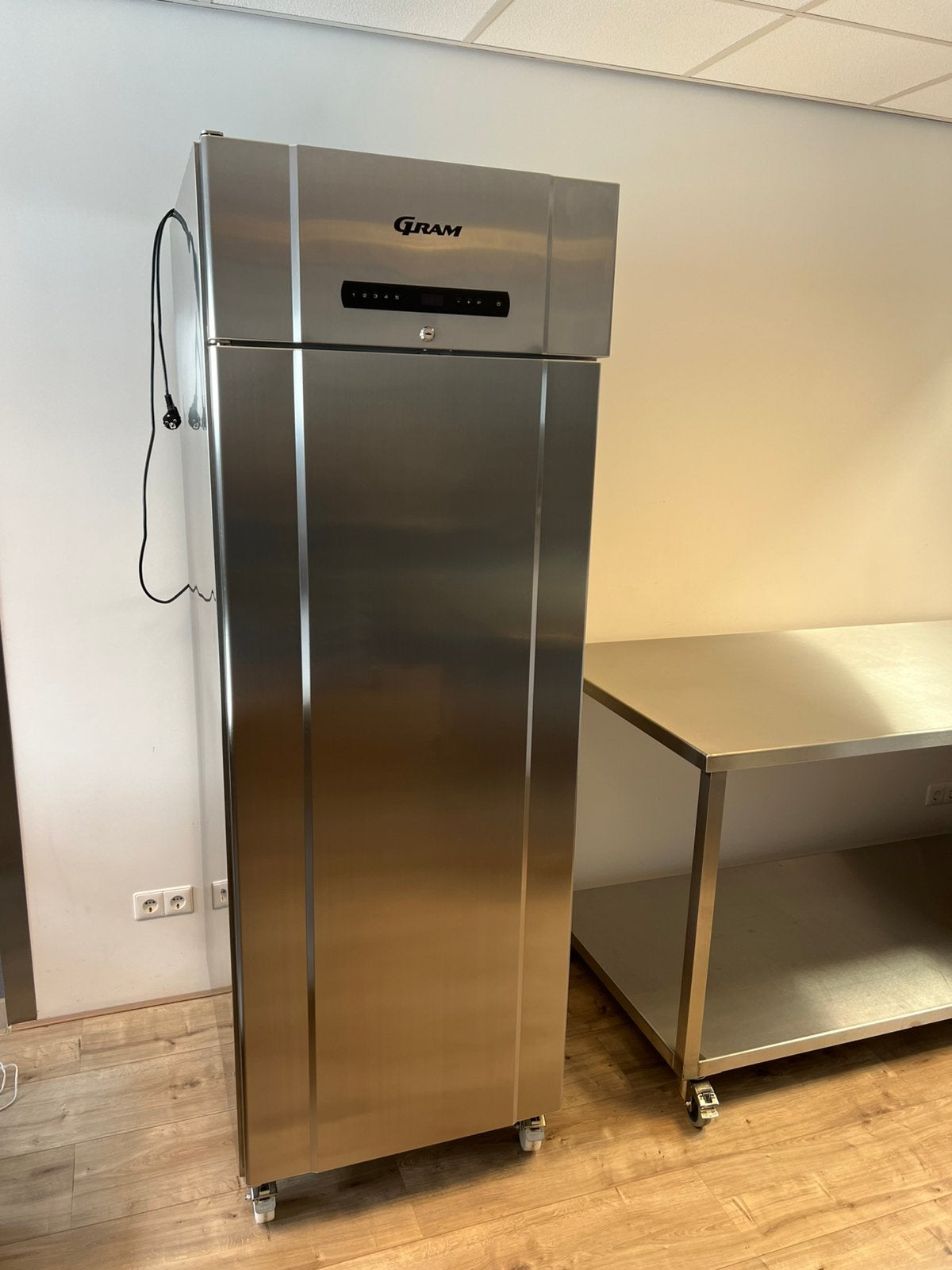 Gram Baker M 610 RG professionele koelkast Droge Werking!, Witgoed en Apparatuur, Koelkasten en IJskasten, Ophalen, Zonder vriesvak