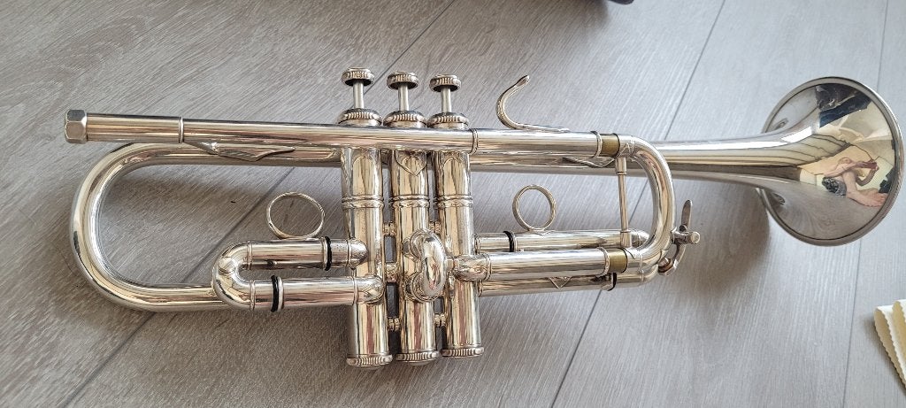 Bach Stradivarius c-trompet, model 229, Ophalen of Verzenden, Gebruikt, C-trompet, Met koffer