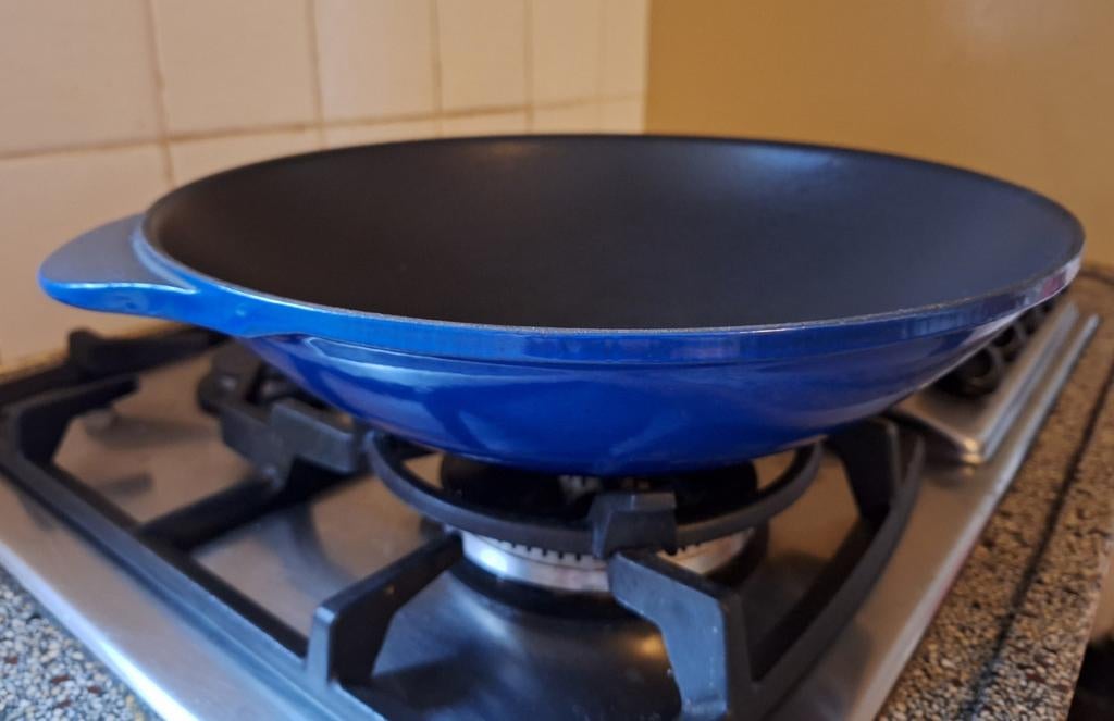 Wok/wadjan, gietijzer/cobalt-blauw, izgst., Ophalen of Verzenden, Zo goed als nieuw
