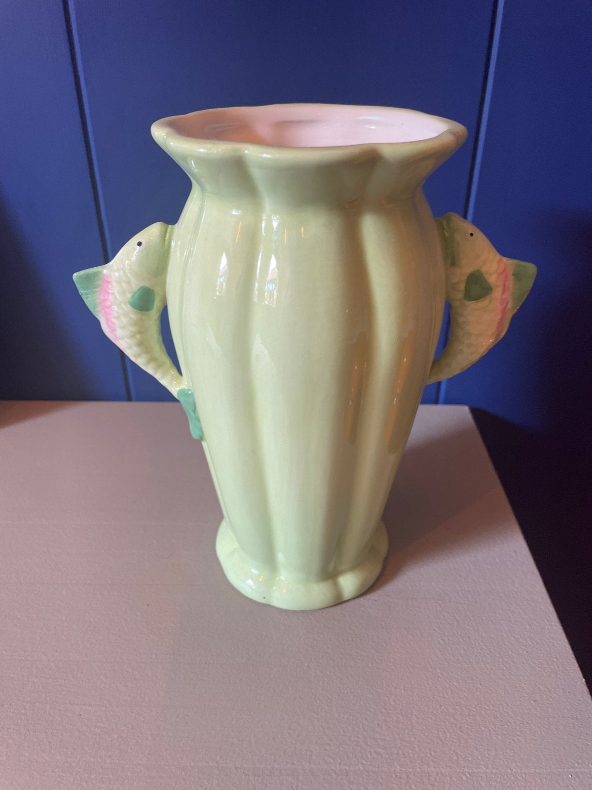 RICE by RICE vaas met vissen - lichtgroen, Aardewerk of Porselein, Ophalen of Verzenden, Zo goed als nieuw, Minder dan 50 cm