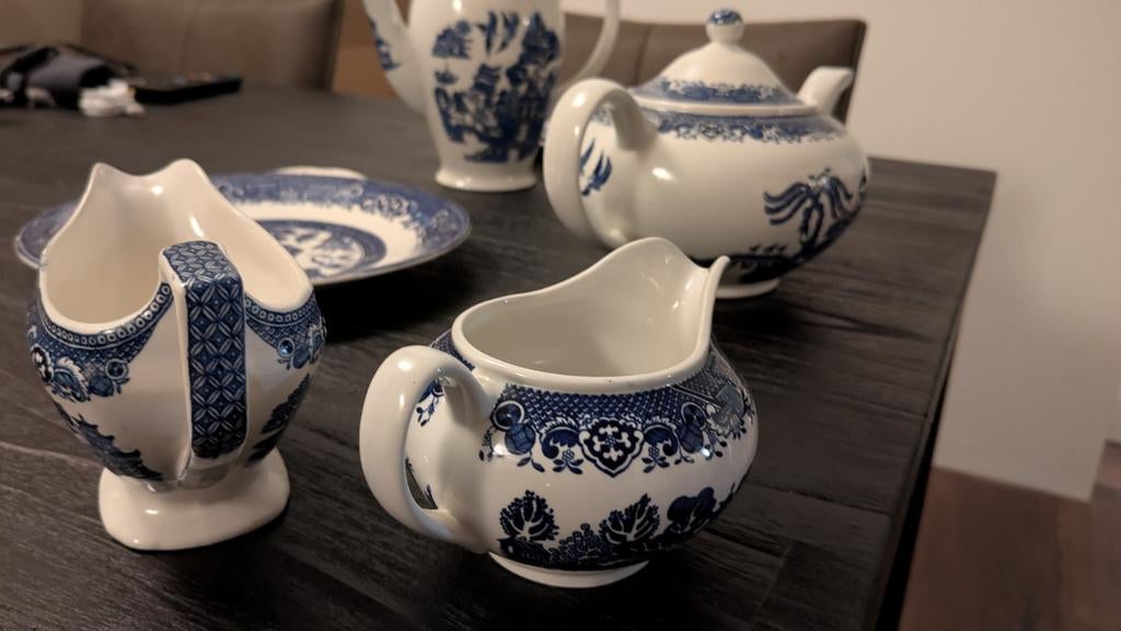 Engels servies Wood & Sons Willow/Churchill, Ophalen of Verzenden