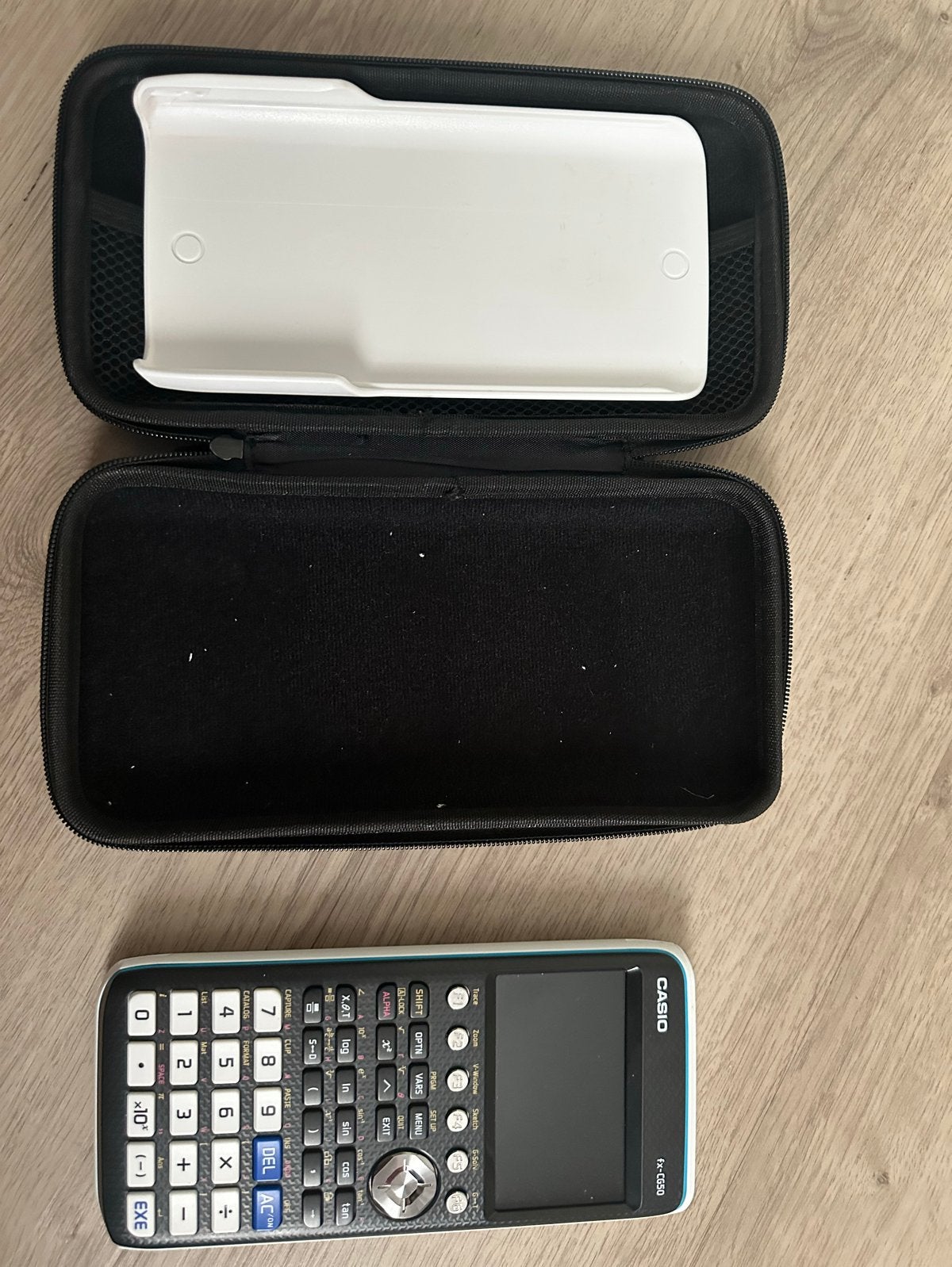 Casio fx-cg50 met hoesje, Ophalen of Verzenden, Zo goed als nieuw