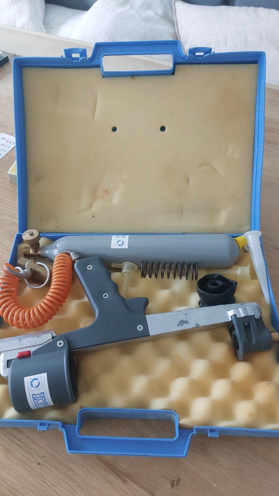 Kit-Gun kitspuit in koffer, Ophalen, Gebruikt, Kitspuit, Overige merken