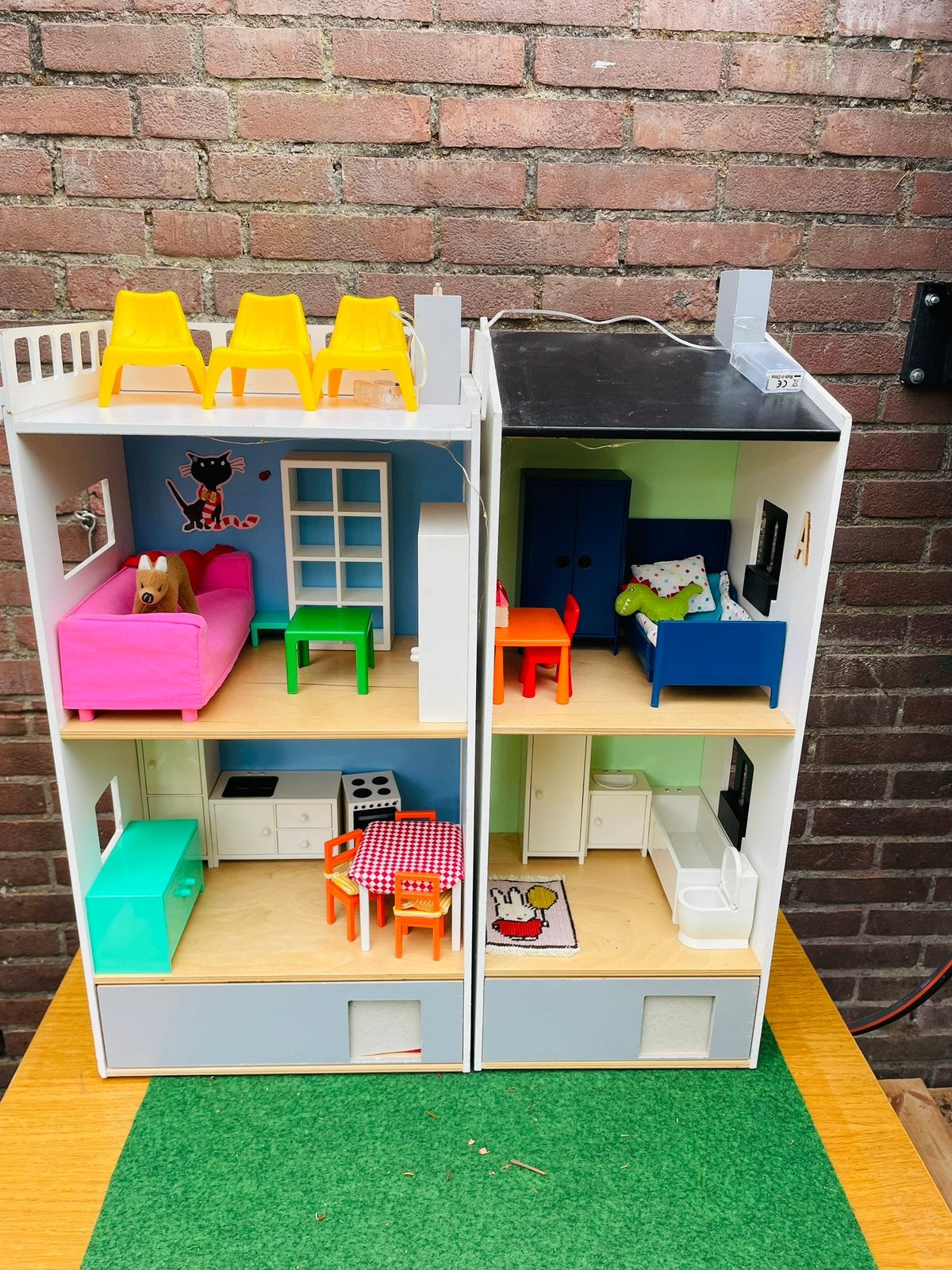 Ikea poppenhuis in twee delen met mega veel meubels, Ophalen of Verzenden, Gebruikt, Poppenhuis
