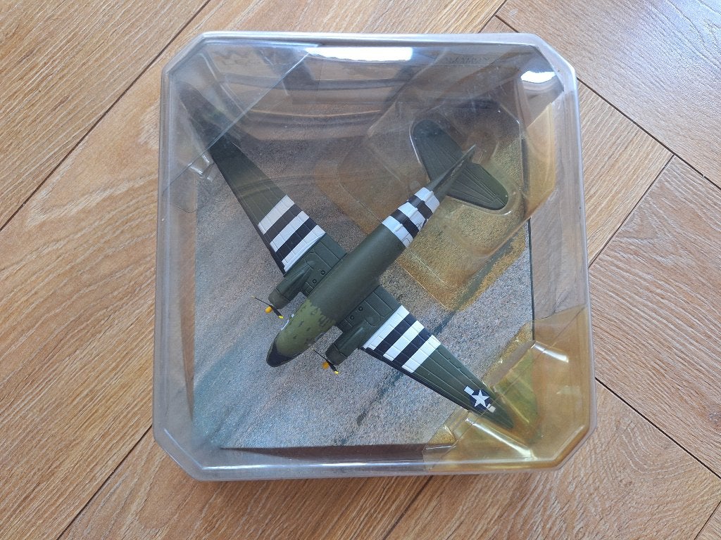 Diecast 1:144 1/144 Corgi Douglas C-47 Skytrain 101st Airbor, Overige merken, 1:144 tot 1:200, Ophalen of Verzenden, Zo goed als nieuw