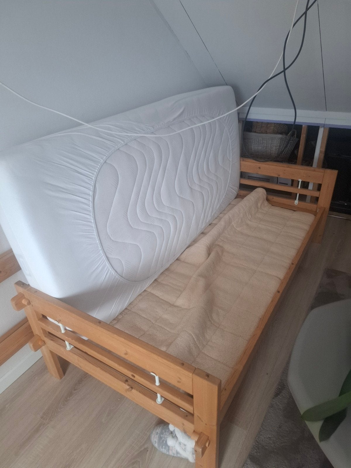 hoogslaper van grenen met bureau, Ophalen, Gebruikt, Eenpersoons, 90 cm