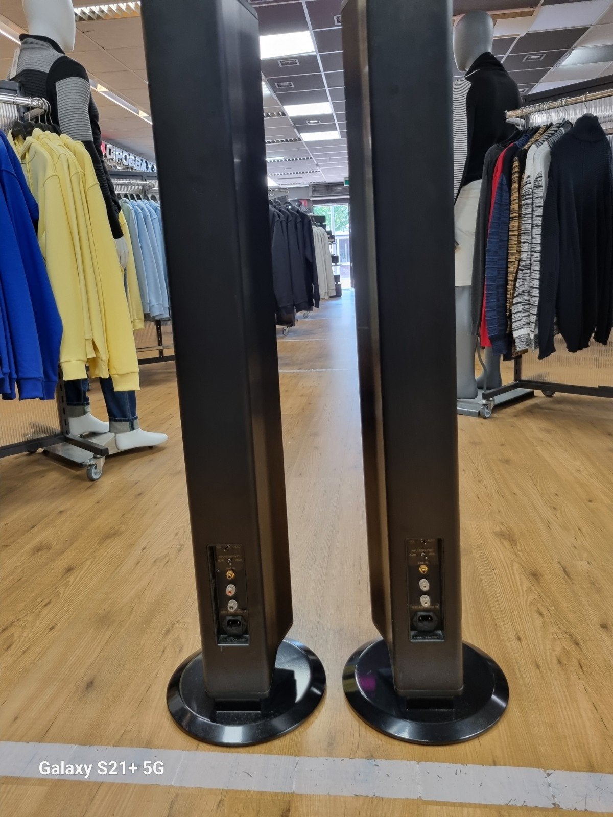 Klipsch XF-48 actieve speakers in Topstaat!, Stereo speakers, -, -, Zo goed als nieuw