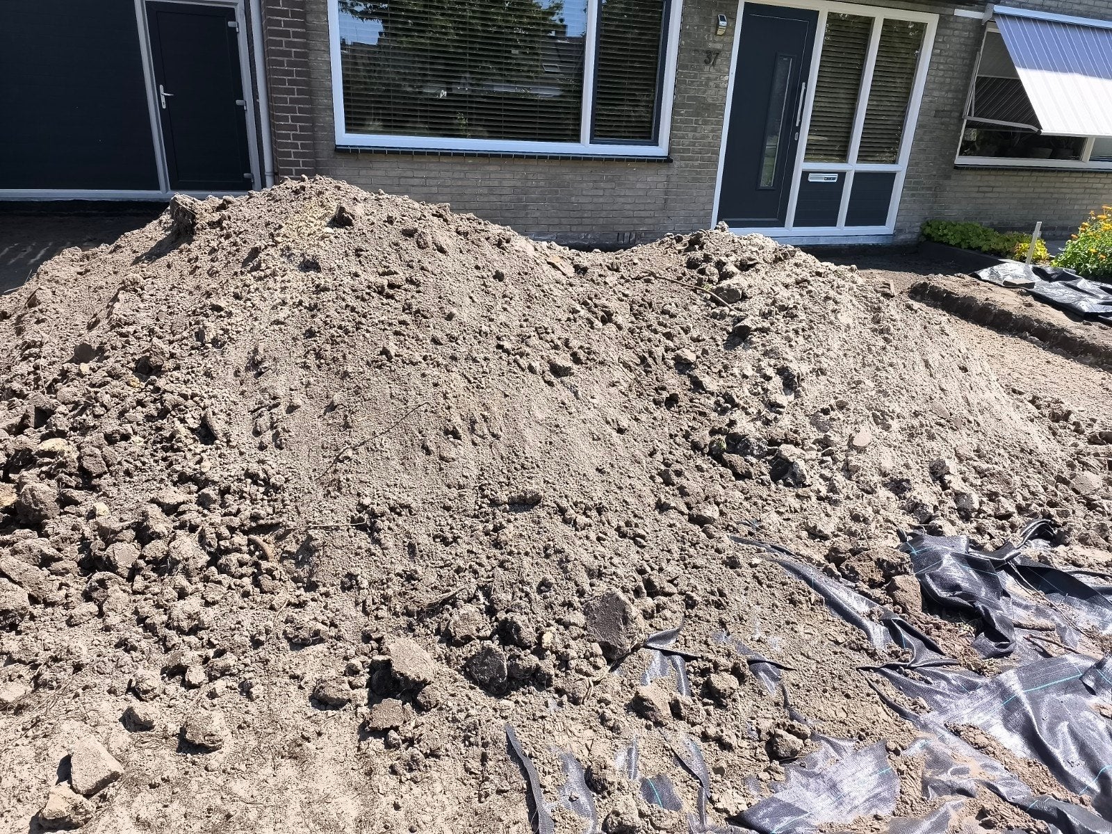 gratis tuinaarde, Ophalen