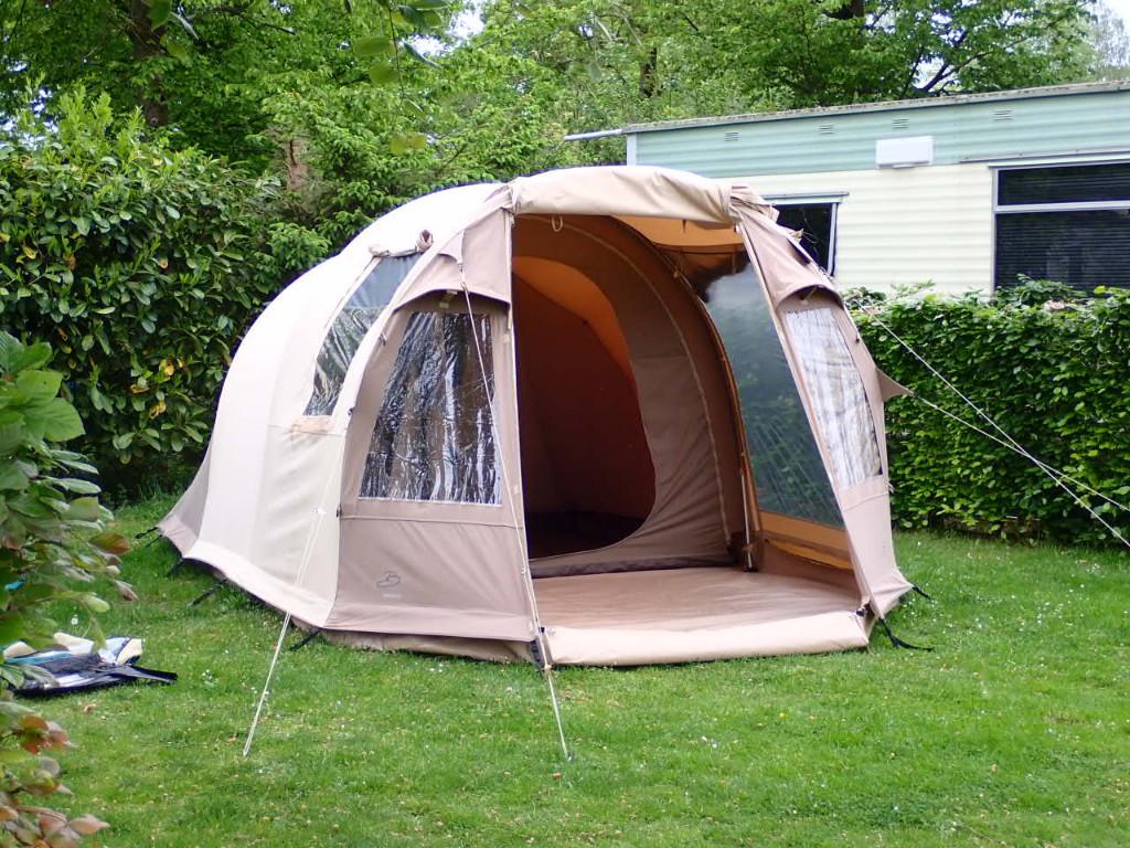 Bardani Tent    ( Ophalen bij Eindhoven ), Caravans en Kamperen, Tenten, Ophalen, Zo goed als nieuw, Tot en met 4