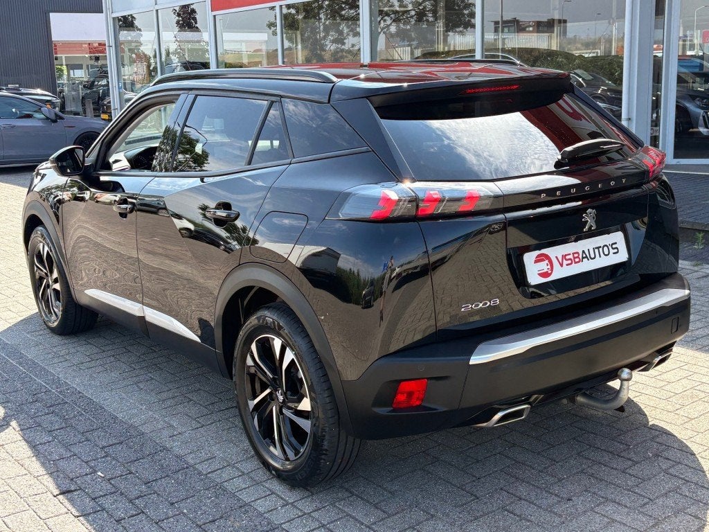 Peugeot 2008 1.2 PURETECH 130PK AUT. ALLURE TREKHAAK NAVI CA, Auto's, Automaat, Gebruikt, Huisgarantie, 1199 cc