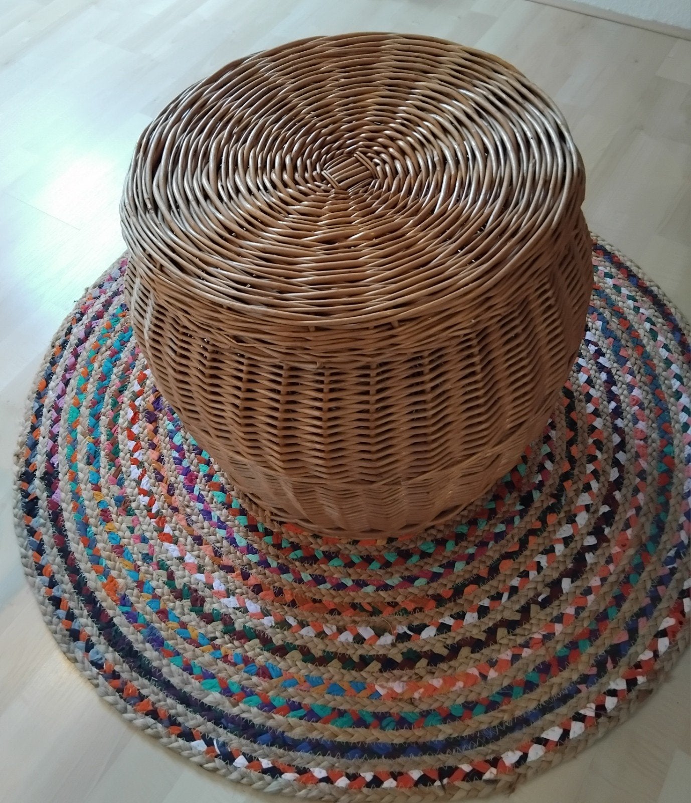 Vintage gevlochten rotan 'slangenmand' met deksel - jaren 70, Ophalen, Gebruikt, Mand, Handgemaakt