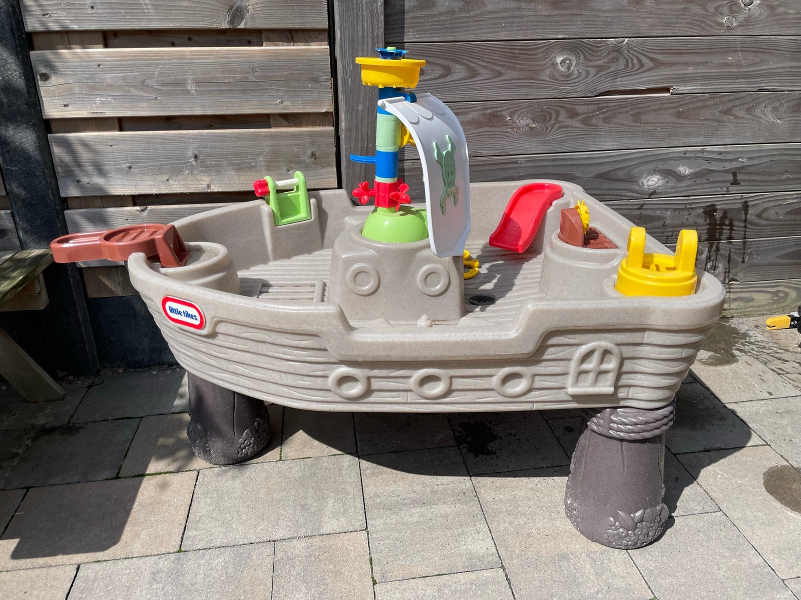 Little Tikes Piratenschip Watertafel, Kinderen en Baby's, Speelgoed | Buiten | Los speelgoed, Ophalen, Gebruikt