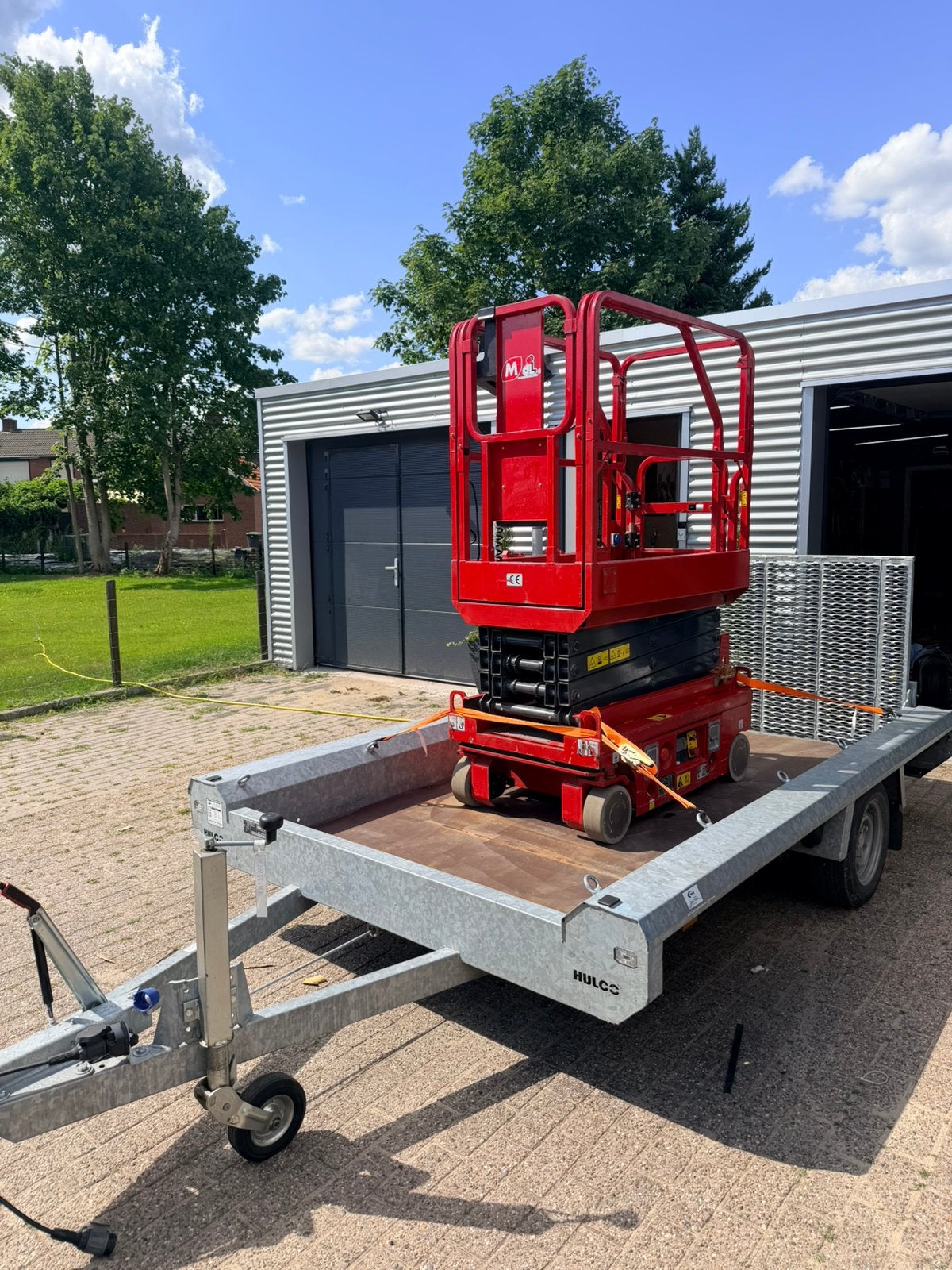 Magni hoogwerker + transport aanhanger, Zakelijke goederen, Machines en Bouw | Liften, Steigers en Ladders, Ophalen