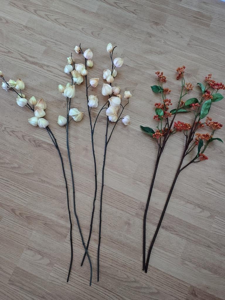 4 takken kunstbloemen lampionnetjes + 2 takken met besjes, Ophalen of Verzenden, Zo goed als nieuw, Kunsttak, Overige merken