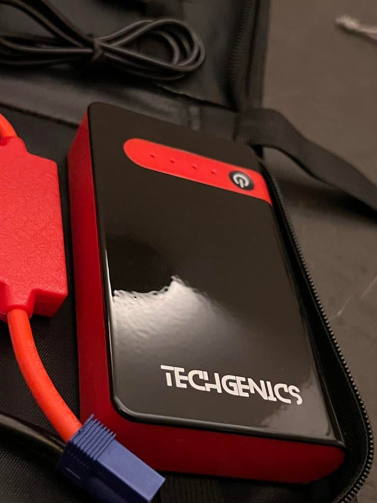 Jumpstarter met Powerbank & SOS Zaklamp - Nieuw, Ophalen of Verzenden, Nieuw