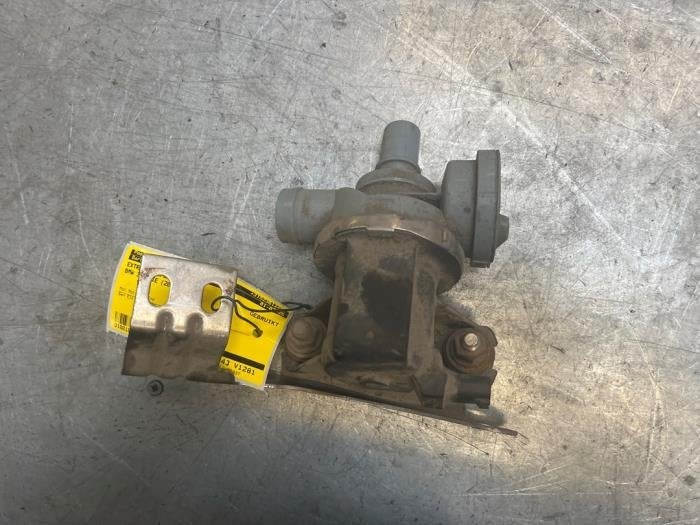 Extra waterpomp van een BMW 3-Serie, Gebruikt, -, -, Ophalen of Verzenden