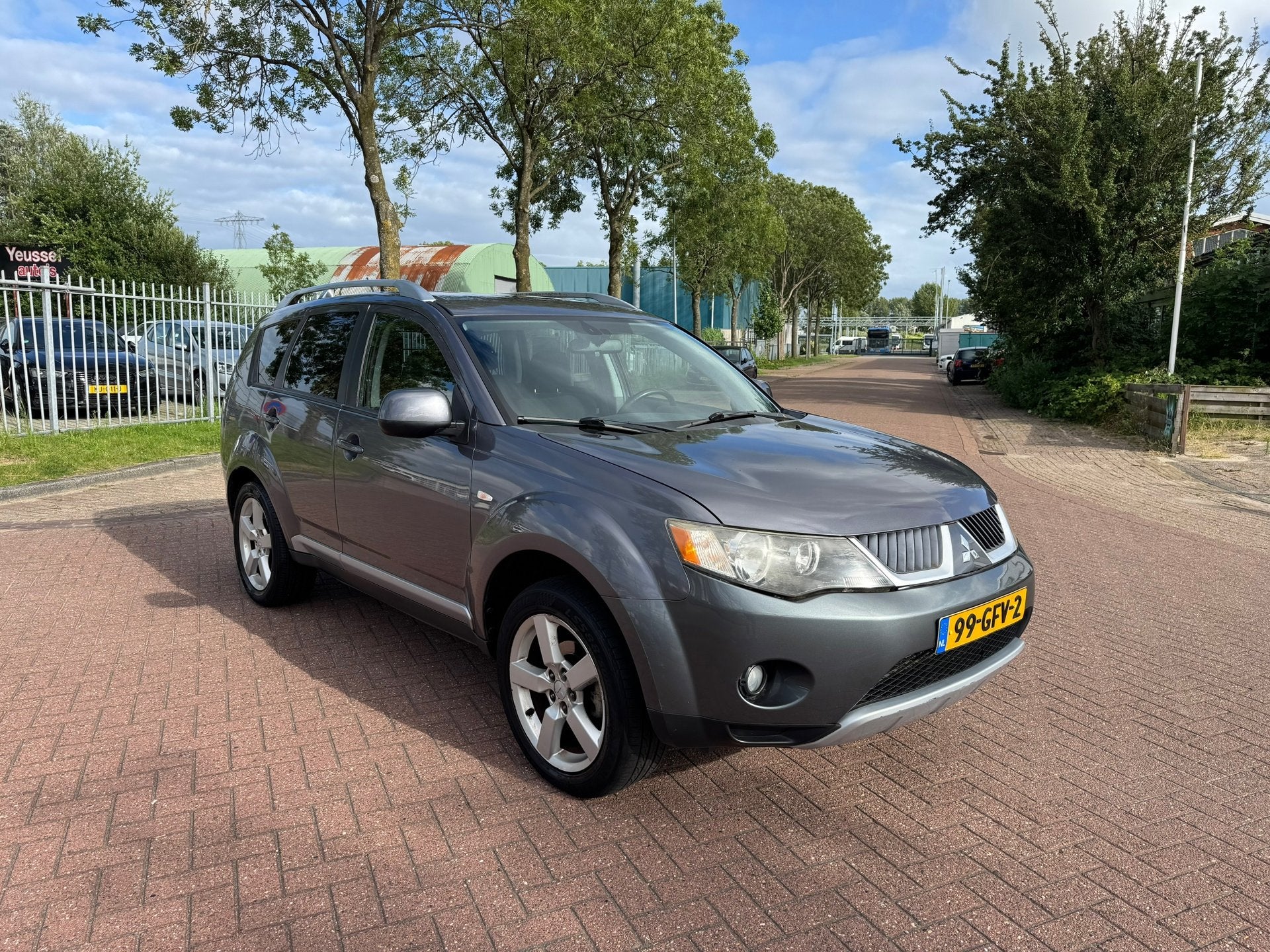 Mitsubishi Outlander 2.4 Intense+ 7personen automaat, Auto's, Automaat, Automatische klimaatregeling, 4 cilinders, 7 stoelen