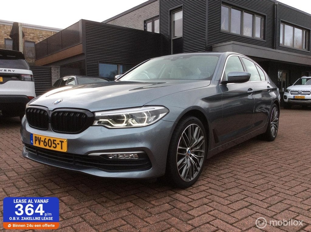 BMW 5-serie 530i High Executive Nav Camera 19"lm vlg Sport s, Automaat, 1998 cc, Achterwielaandrijving, Gebruikt