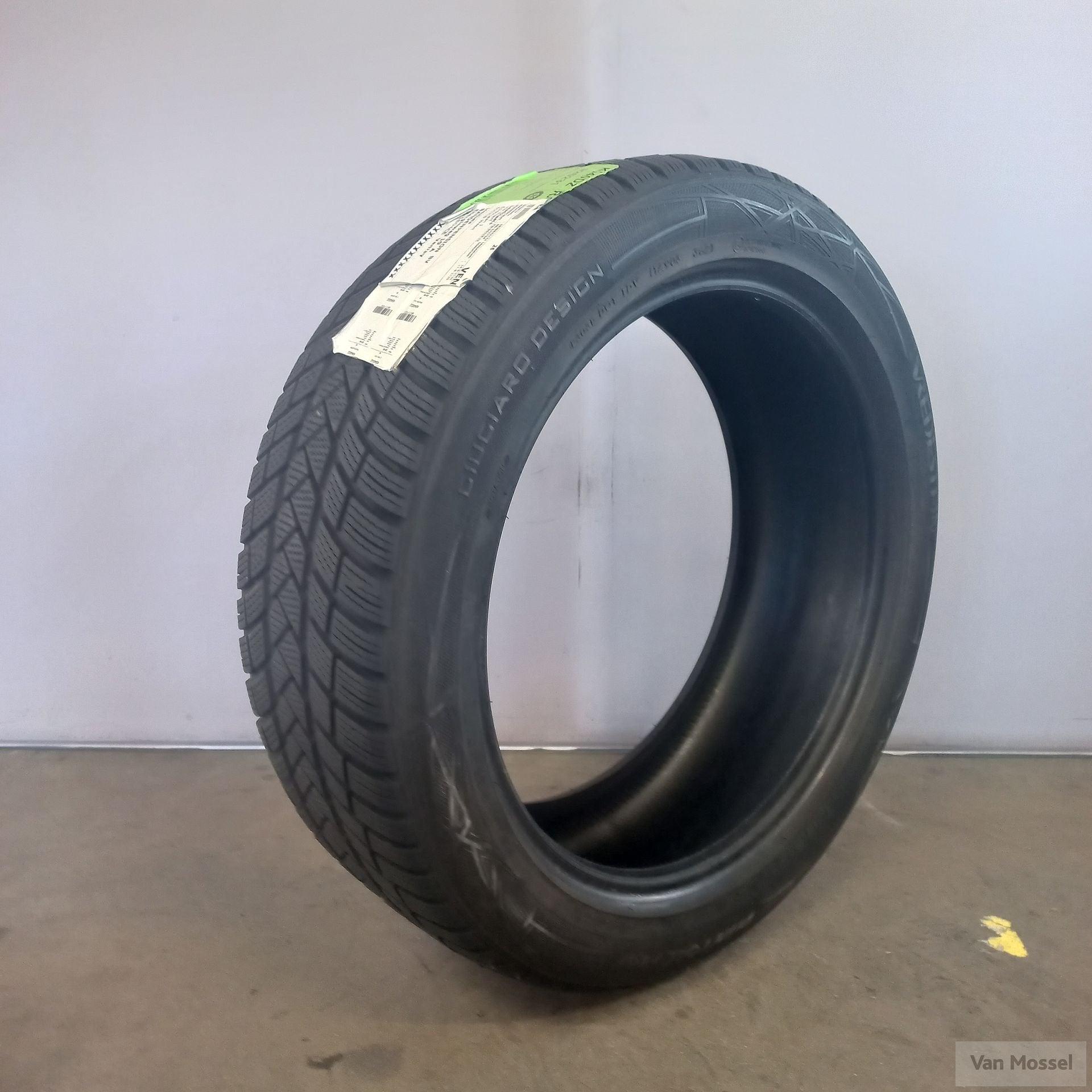 Vredestein Wintrac pRo 215/50/R19 93H